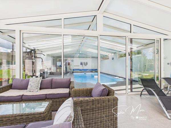 SUPERBE MAISON FAMILLIALE AVEC PISCINE ET SPA