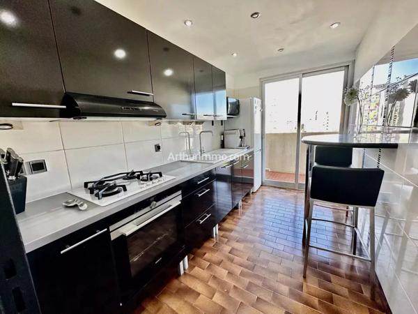 Vente Appartement 2 pièces 47 m2 à Nice
