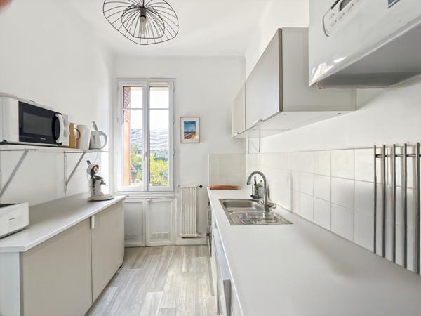 BAISSE DE PRIX LE CANNET Maison indépendante de caractère avec 2 appartements et jardin