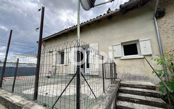 Maison à vendre    3 pièces • 80 m2 Notre-Dame-de-Sanilhac
