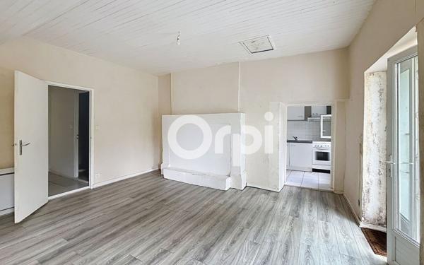 Maison à vendre    3 pièces • 80 m2 Notre-Dame-de-Sanilhac
