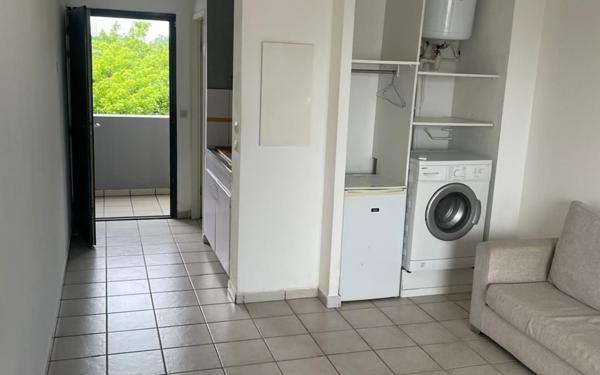 Appartement à vendre    1 pièce • 21,92 m2 Les Abymes