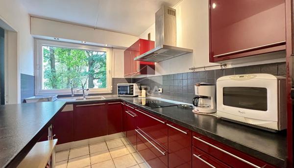 APPARTEMENT F3 EVRY VILLAGE - 70 M² AVEC BALCON, CAVE ET PARKING