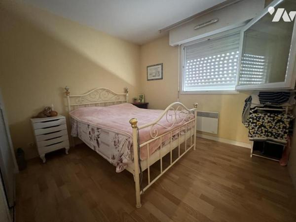 HENNEBONT proche leclerc appartement T3 avec balcon et parkings sous-sol (locataire en place)