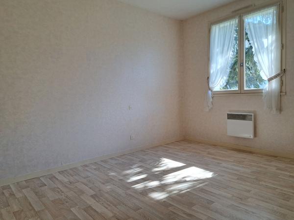 Maison 8 pièces à vendre Châtellerault - 86100 / Réf: 11935