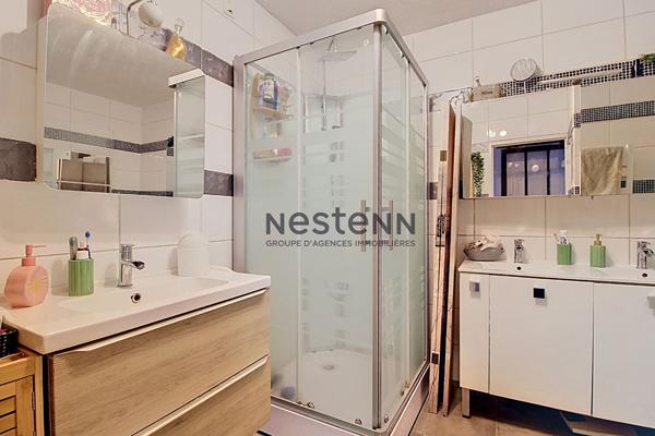 Magnifique maison T6 de plain-pied avec piscine situé Vitrolles proche rocher