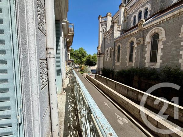 Appartement F6 à vendre  6 pièces - 215 m 2   ST ETIENNE  - 42
