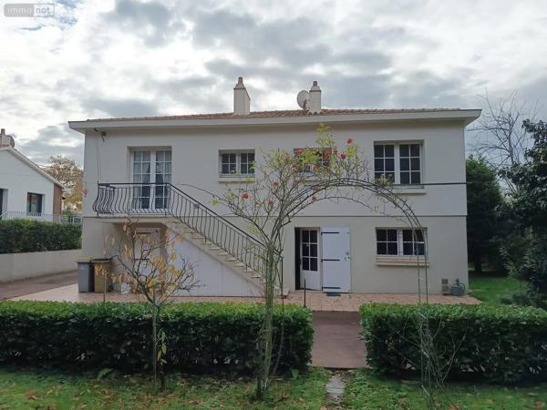 Achat - Maison Challans 85300 5 pièces 167 m 2 1172 m 2