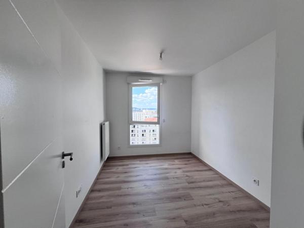 Appartement 3 pièces avec balcon
