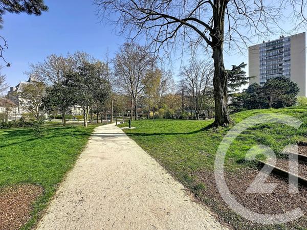 Appartement F4 à vendre  4 pièces - 86,90 m2 VILLEJUIF - 94