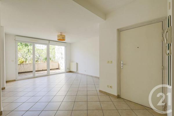 Appartement T3 à vendre  3 pièces - 74 m 2   GRENOBLE  - 38