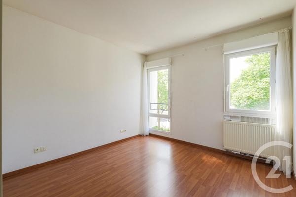 Appartement T3 à vendre  3 pièces - 74 m 2   GRENOBLE  - 38