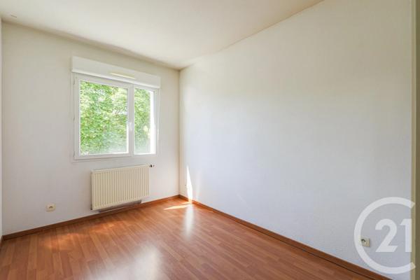 Appartement T3 à vendre  3 pièces - 74 m 2   GRENOBLE  - 38