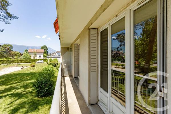 Appartement T3 à vendre  3 pièces - 74 m 2   GRENOBLE  - 38