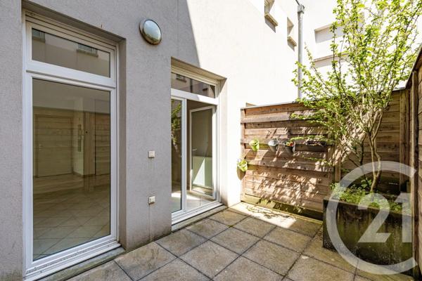 Appartement T3 à vendre  3 pièces - 74 m 2   GRENOBLE  - 38