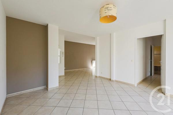 Appartement T3 à vendre  3 pièces - 74 m 2   GRENOBLE  - 38