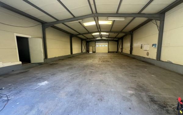 Vente Hangar Saint-gilles