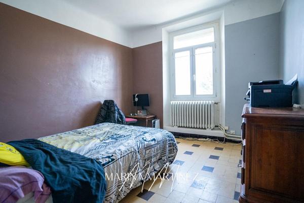 Maison familiale de 150m2 sur vaste terrain à Bram