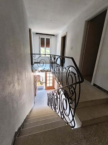 Maison 8 pièce(s) 4 chambre(s) 146 m²