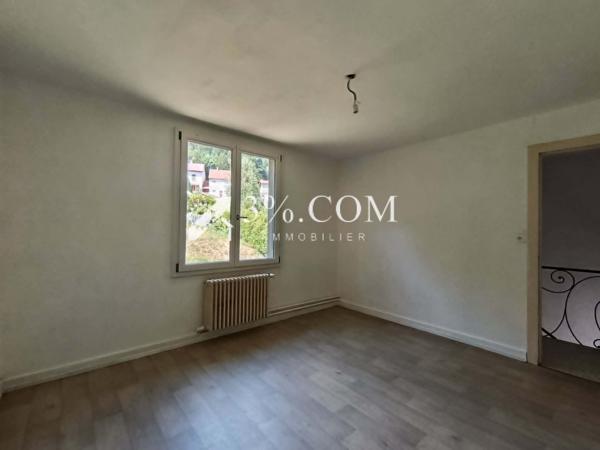 Maison 8 pièce(s) 4 chambre(s) 146 m²