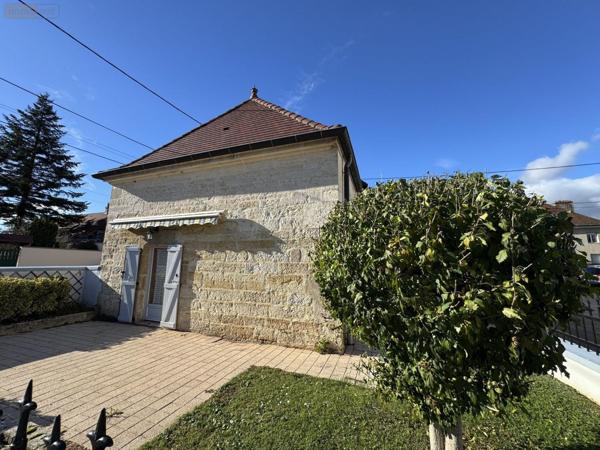 Maison individuelle à vendre à Dole dans le Jura (39100), ref : VM3466-39032