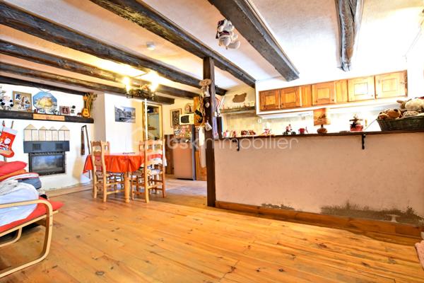 Maison traditionnelle de 317 m²