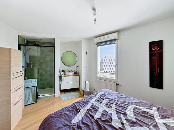 Appartement familial T5 de 125m², avec terrasse, garage , Lyon 8