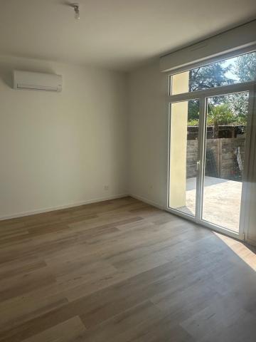 Appartement à louer - 3 pièces - 44 m² Montauban (82000)