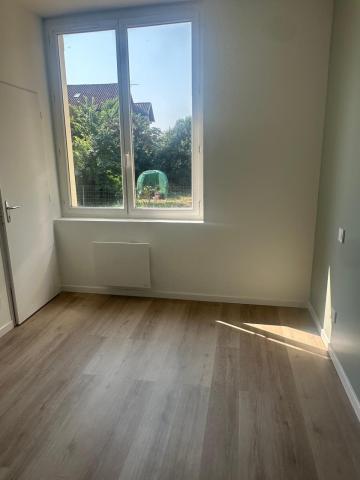 Appartement à louer - 3 pièces - 44 m² Montauban (82000)