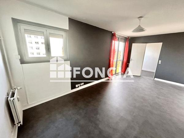 À vendre Studio 31.65 m² - Poitiers 86000