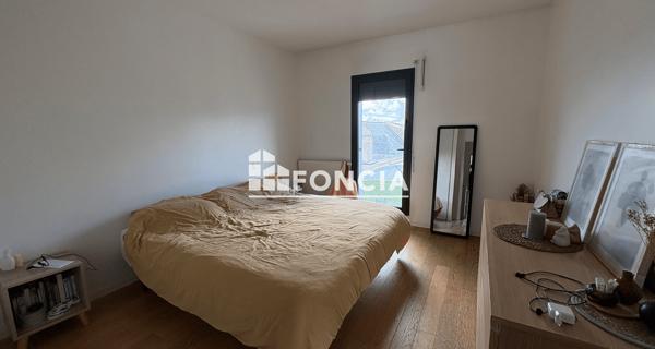 À vendre Appartement 3 pièces 66.41 m² - Bordeaux 33000