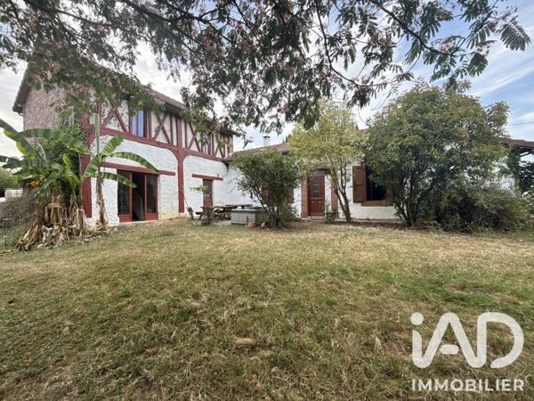 Maison à vendre 5 pièces 160 m² Sarriac-Bigorre
