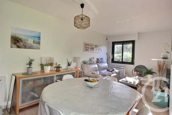 Appartement F3 à vendre  3 pièces - 64 m2 MERIGNAC - 33