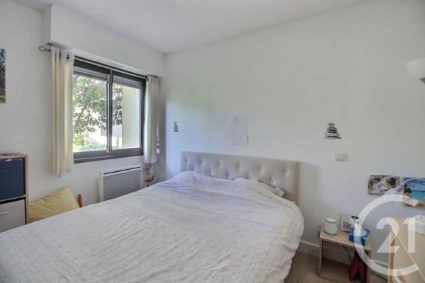Appartement F2 Bis à vendre  3 pièces - 64 m 2   MERIGNAC  - 33