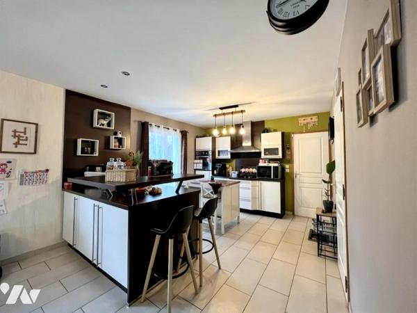 maison proche commerces et gare