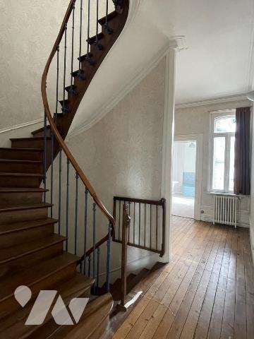 AMIENS - Proche Gare  : Maison à vendre de 213 m².