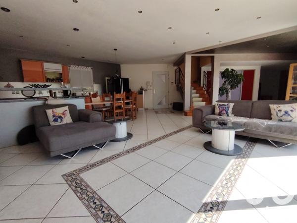 Maison à vendre 5 pièces 237 m² Garons