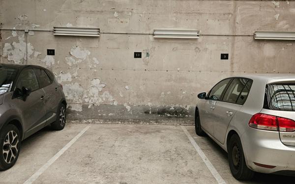 Stationnement à louer    12,96 m2 Saint-Quentin