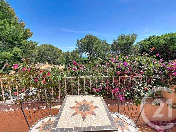 Maison à vendre  3 pièces - 63,35 m 2   CAVALAIRE SUR MER  - 83