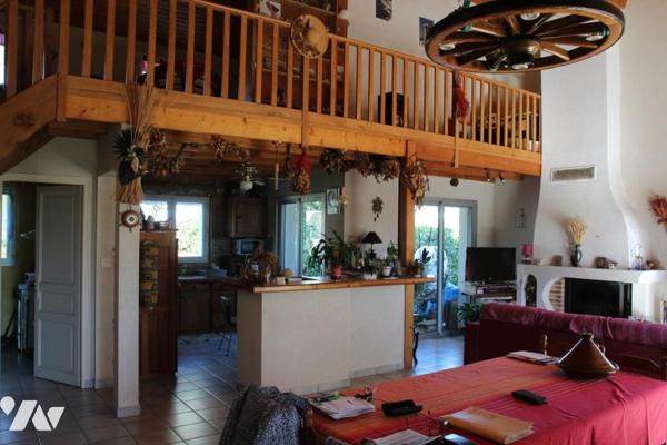 AIFFRES, BELLE MAISON EN PARFAIT ETAT DE 140 M2 HABITABLE SUR TERRAIN PAYSAGE DE 1210M2