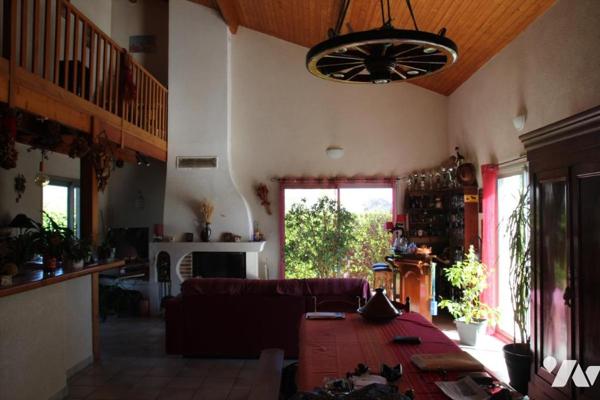 AIFFRES, BELLE MAISON EN PARFAIT ETAT DE 140 M2 HABITABLE SUR TERRAIN PAYSAGE DE 1210M2