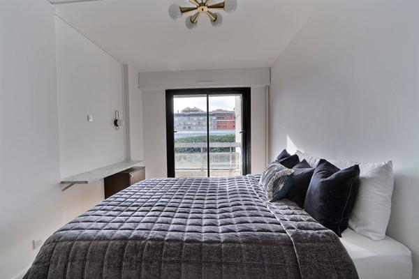 Appartement Paris 3 pièce(s) 69.38 m2