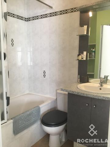 T2 avec balcon dans une résidence sécurisée