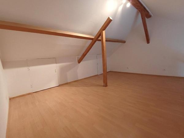 Appartement à DANNEMARIE, 68210 - 4 pièces 152m²