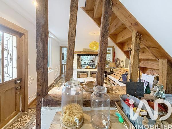 Maison à vendre 7 pièces 225 m² Bourg-Achard