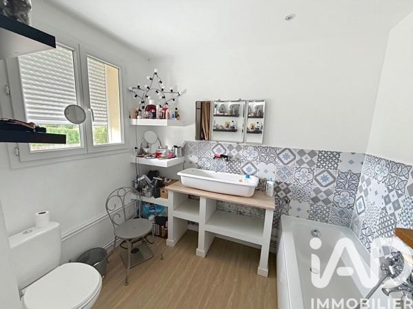 Maison à vendre 7 pièces 225 m² Bourg-Achard