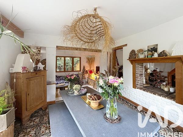 Maison à vendre 7 pièces 225 m² Bourg-Achard