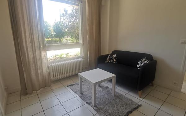 Appartement à louer    2 pièces •  Melun