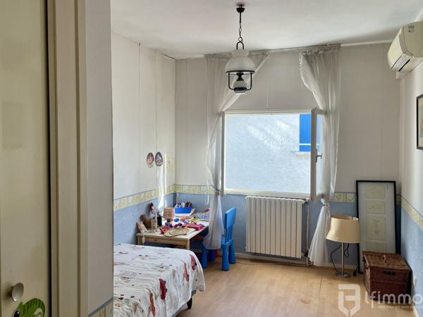 Maison avec garage et piscine secteur La Terrasse