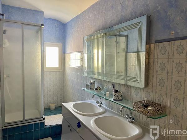 Maison avec garage et piscine secteur La Terrasse